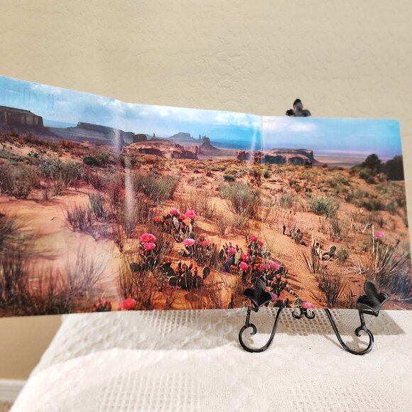 December 1958 Arizona Highways Magazine: Navajo Art, April Flower, Seasons, Xmas - Picture 3 of 16